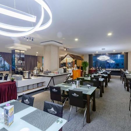 The Royal Idi Hotel Idirayeuk Exterior photo